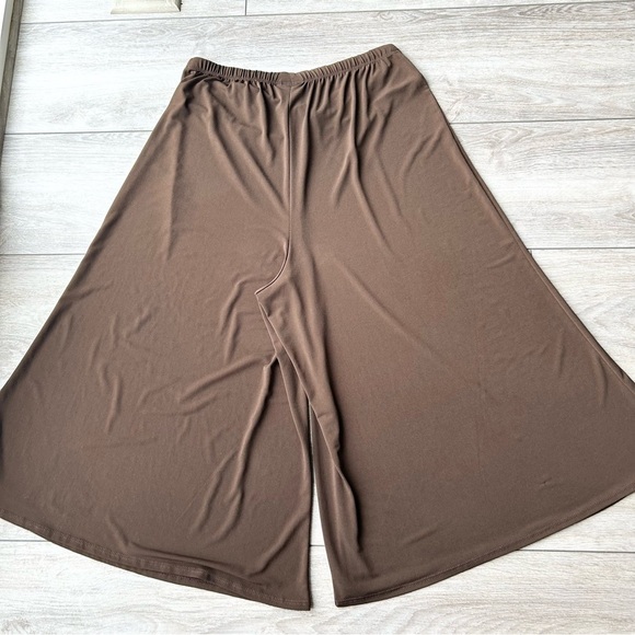 Lane Bryant Brown Lagenlook  Wide Leg Draped Jersey Capri Pants - Picture 9 of 13